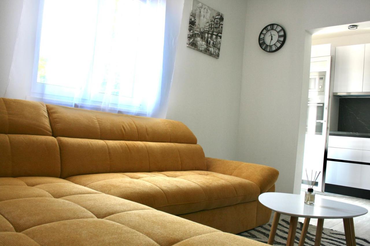 Apartments Antea โตรกีร์ ภายนอก รูปภาพ