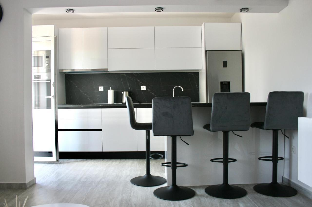 Apartments Antea โตรกีร์ ภายนอก รูปภาพ