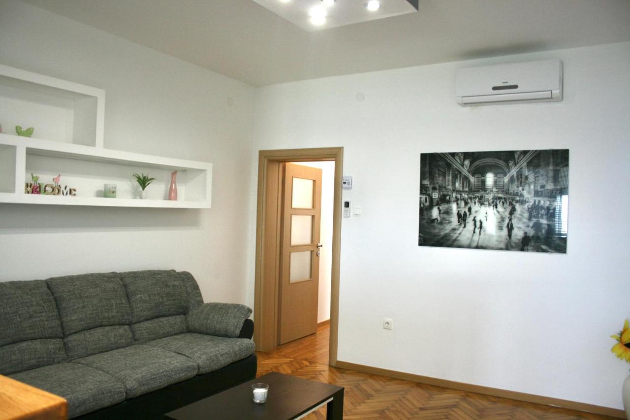 Apartments Antea โตรกีร์ ภายนอก รูปภาพ