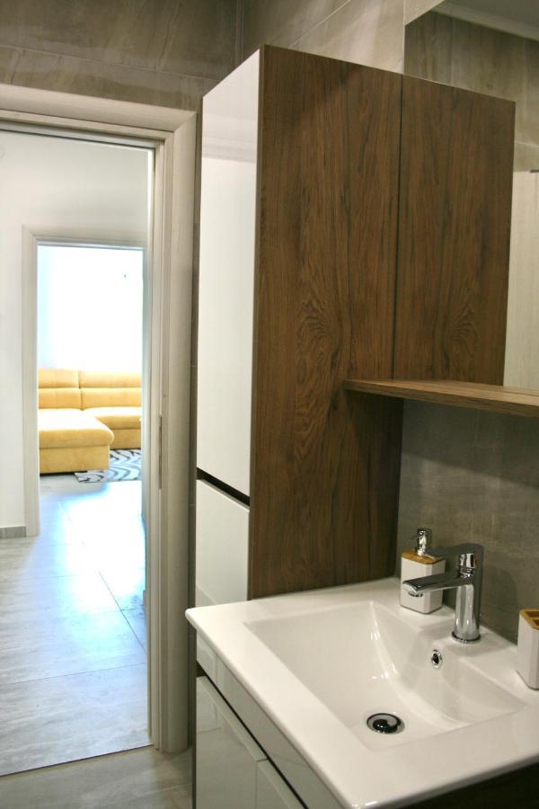 Apartments Antea โตรกีร์ ภายนอก รูปภาพ
