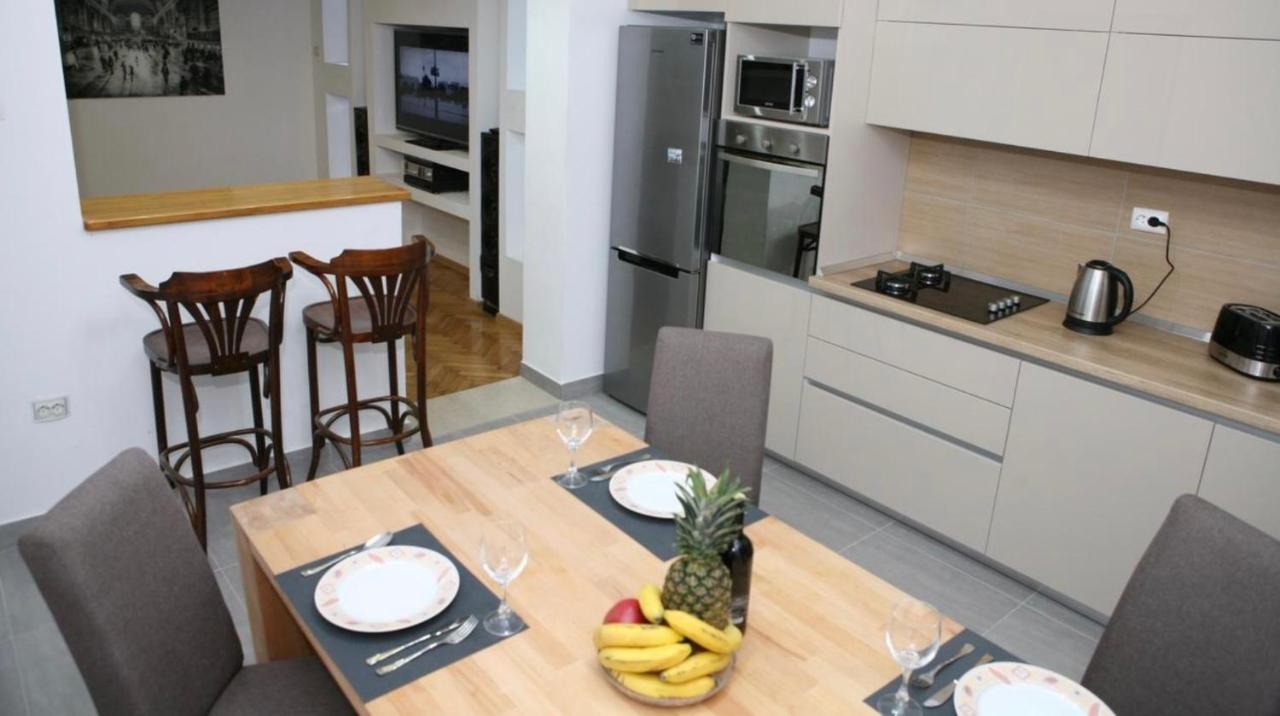 Apartments Antea โตรกีร์ ภายนอก รูปภาพ